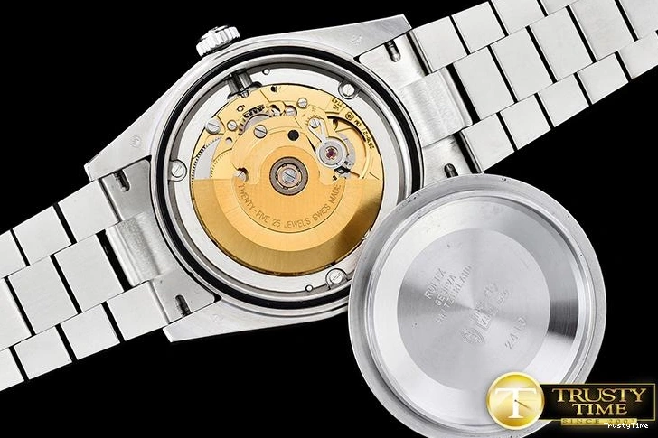 1228 Durable RDD0215B – DayDate 36mm 684